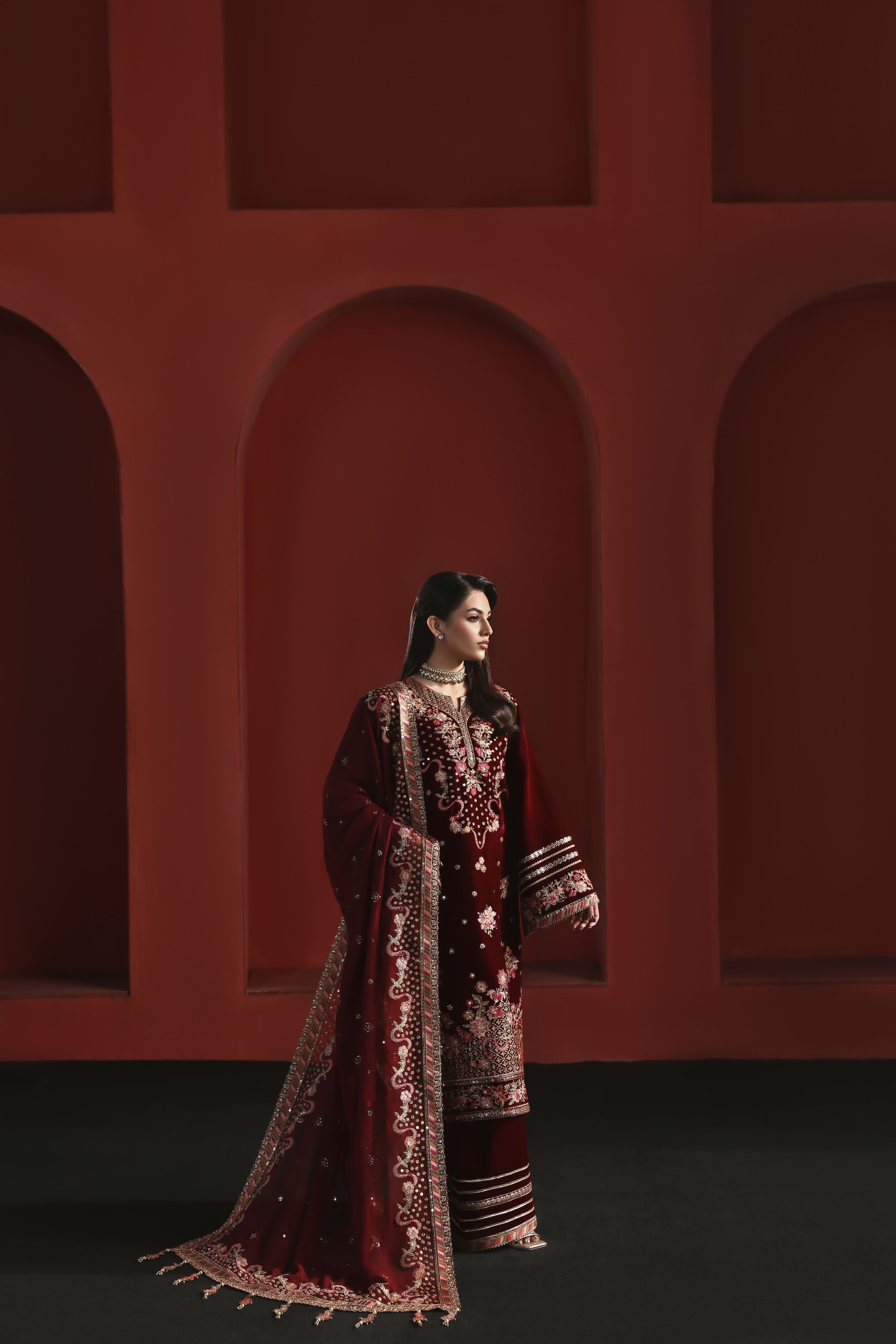 UN3PC-FRW25124 - Gulab - 3-Piece Suit