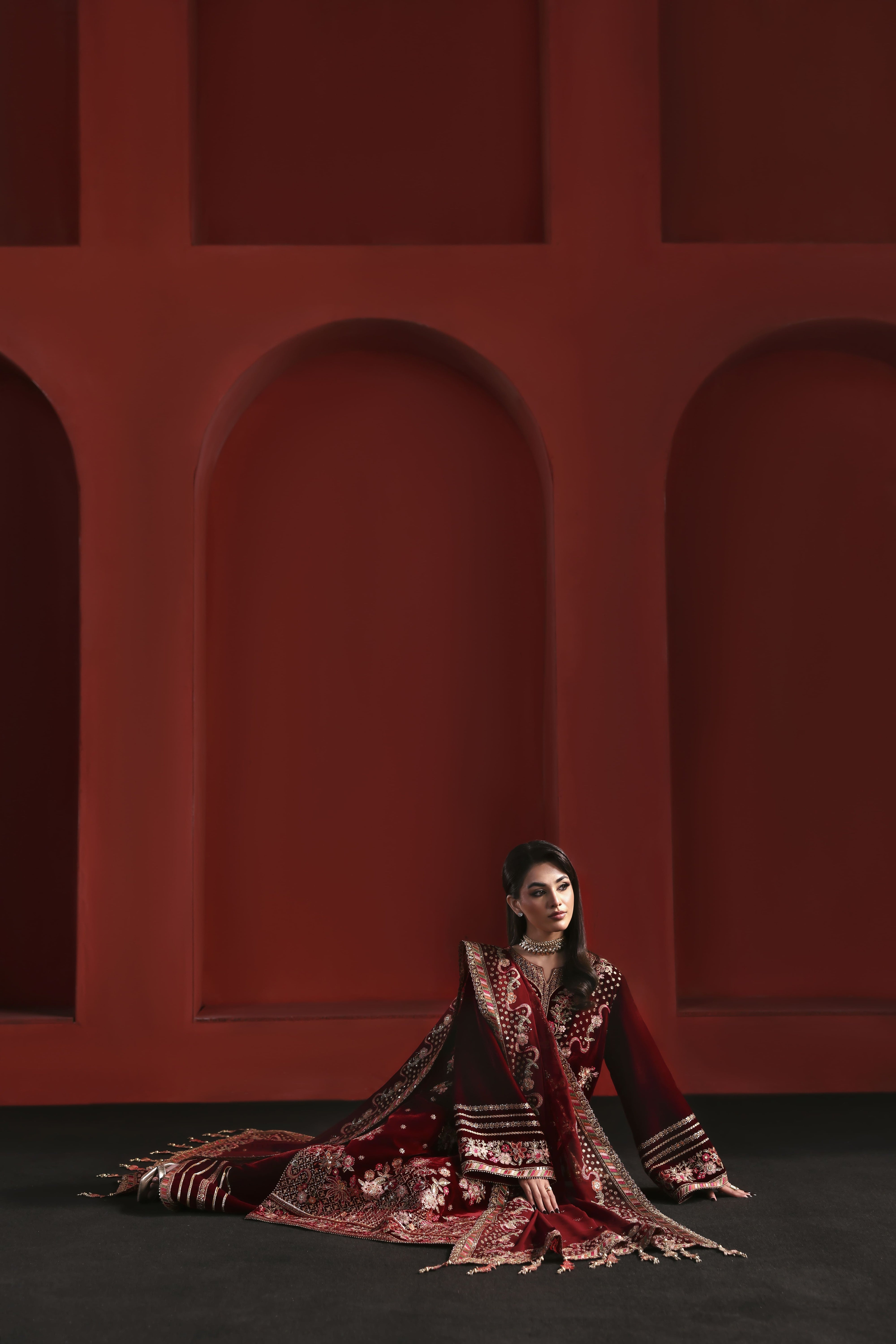 UN3PC-FRW25124 - Gulab - 3-Piece Suit