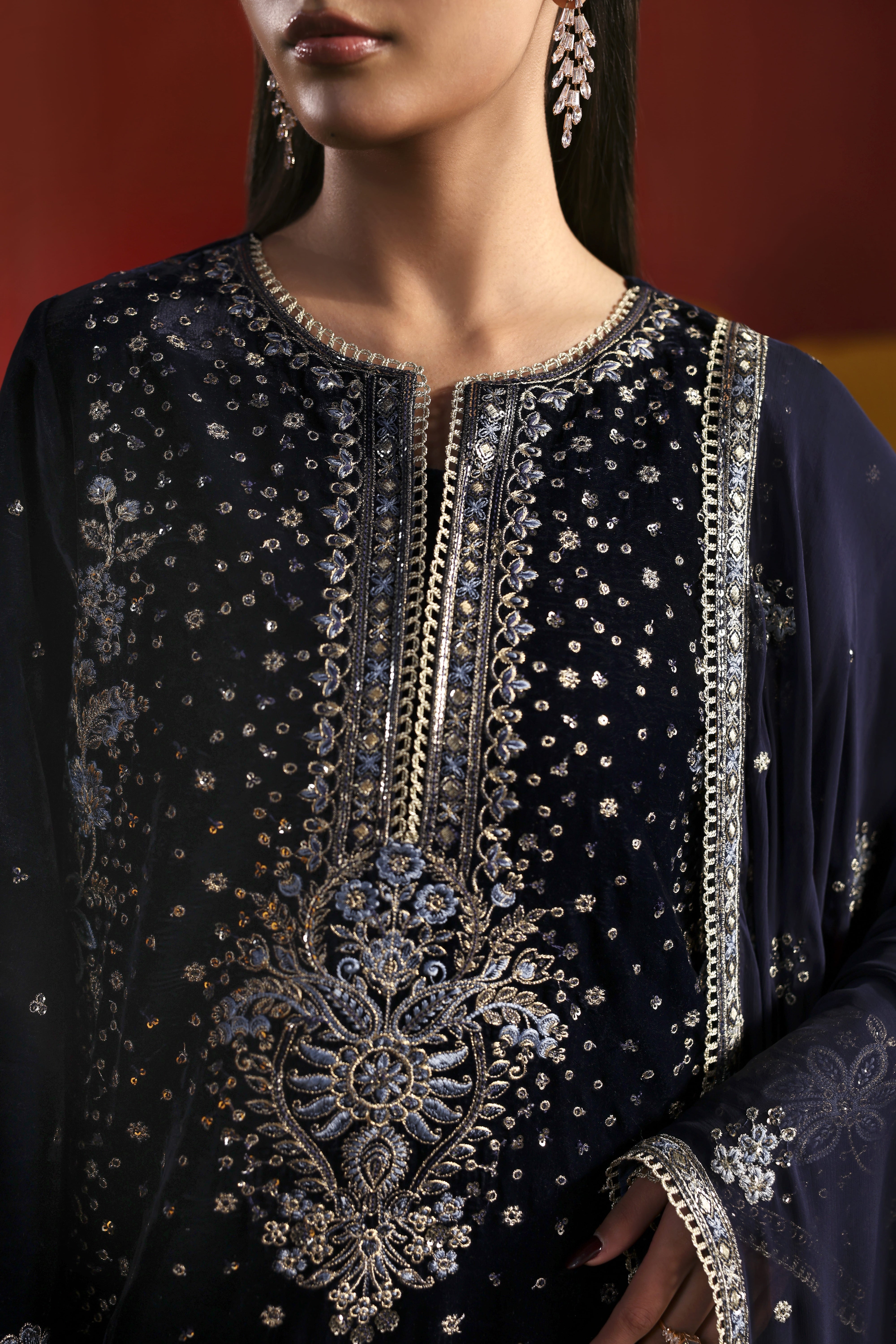 UN3PC-FRW25123 - NEEL - 3-Piece Suit