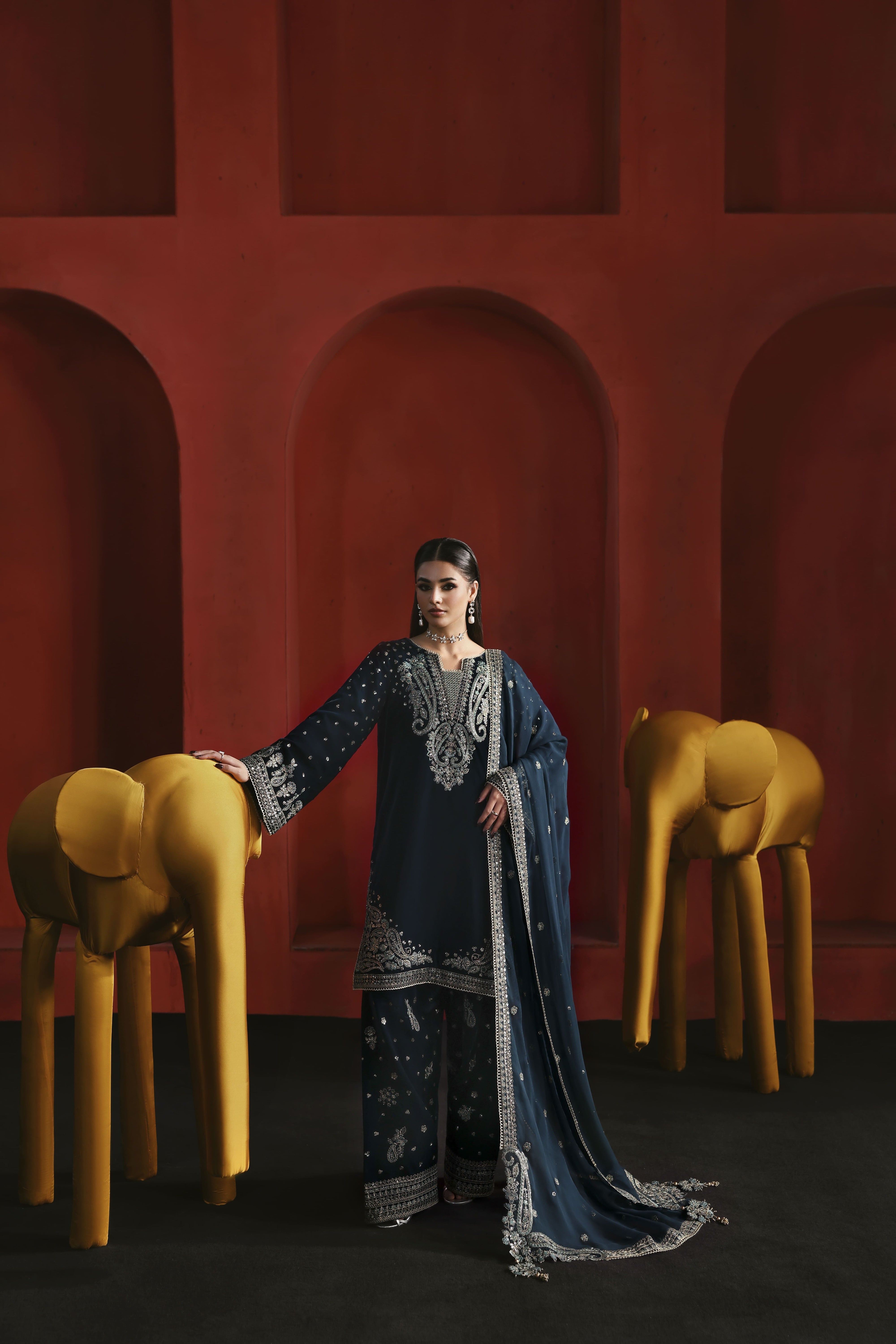 UN3PC-FRW25125-Firoza– premium 3-Piece Suit