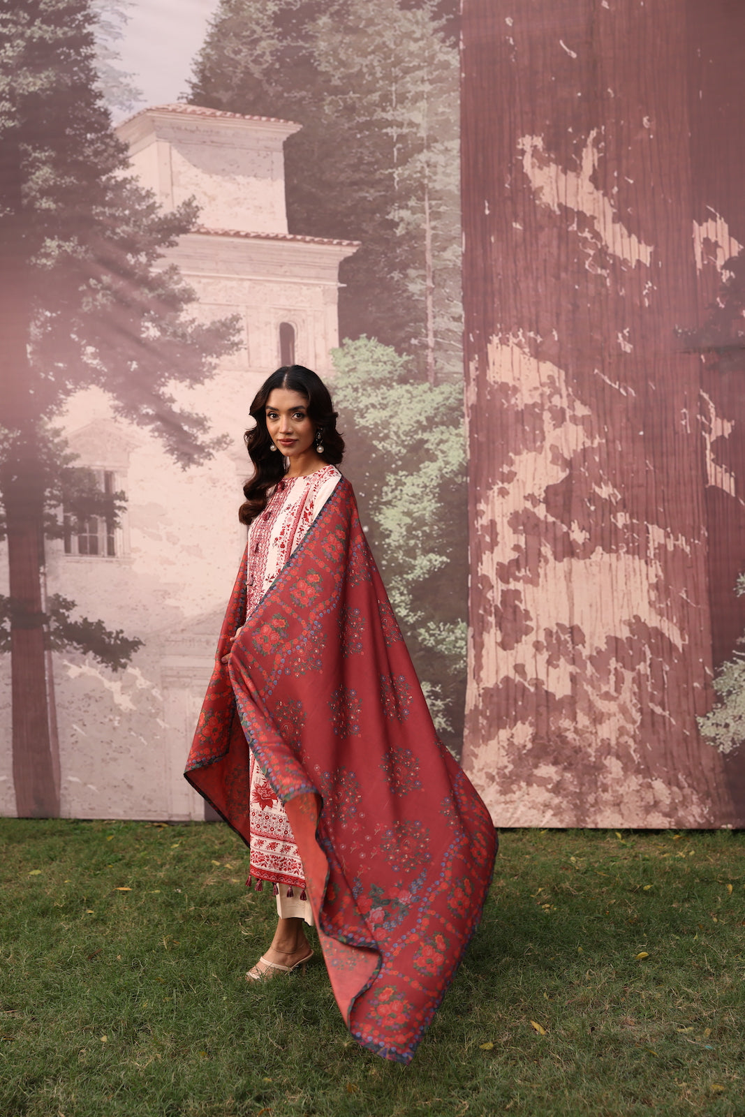 UN3PC-FRW2588 - jugni - premium 3-Piece Suit