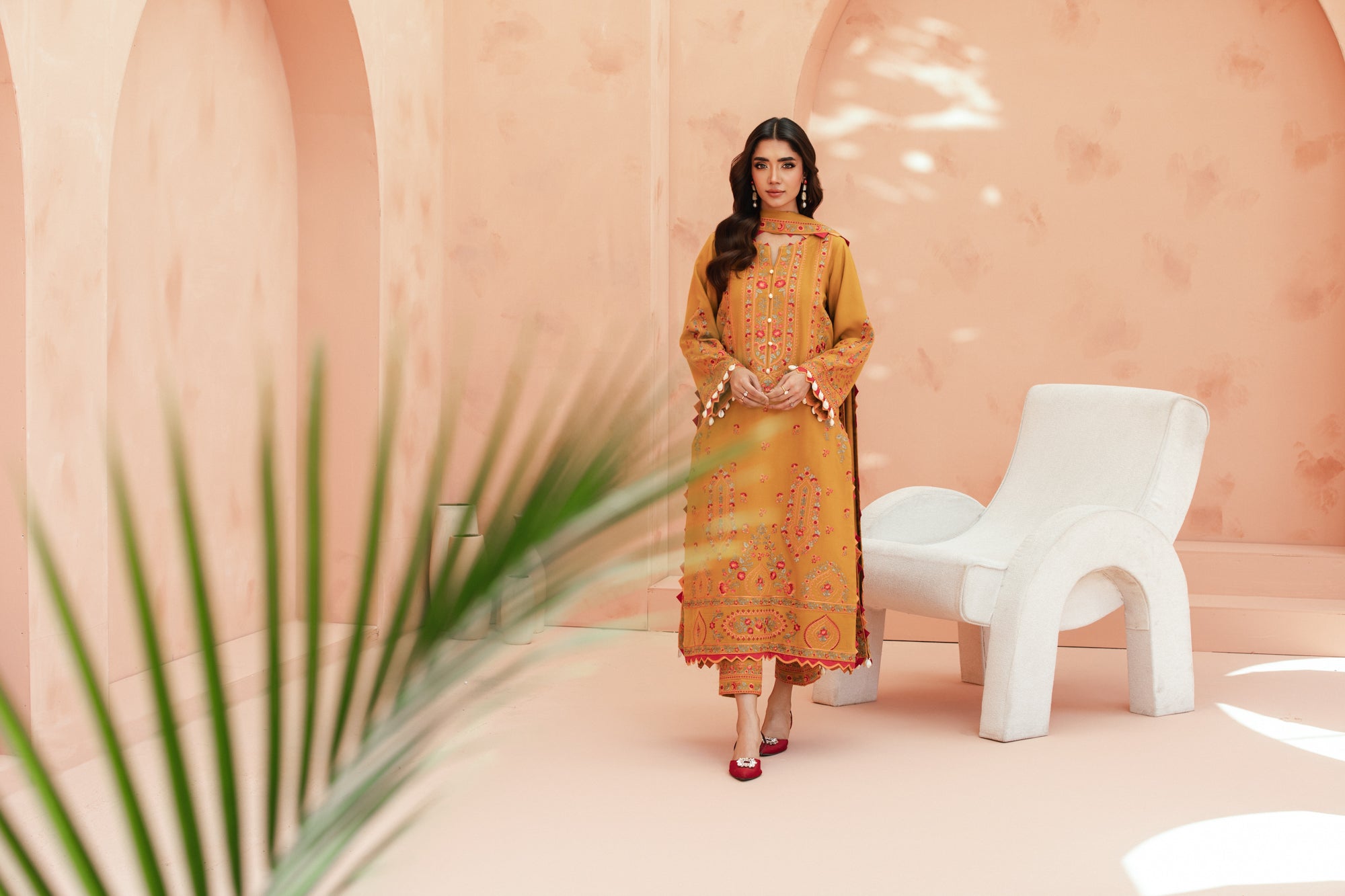 [UN3PC-FRW25107] Primrose(Mustard Gold) – Signature Peach Leather 3-Piece Suit