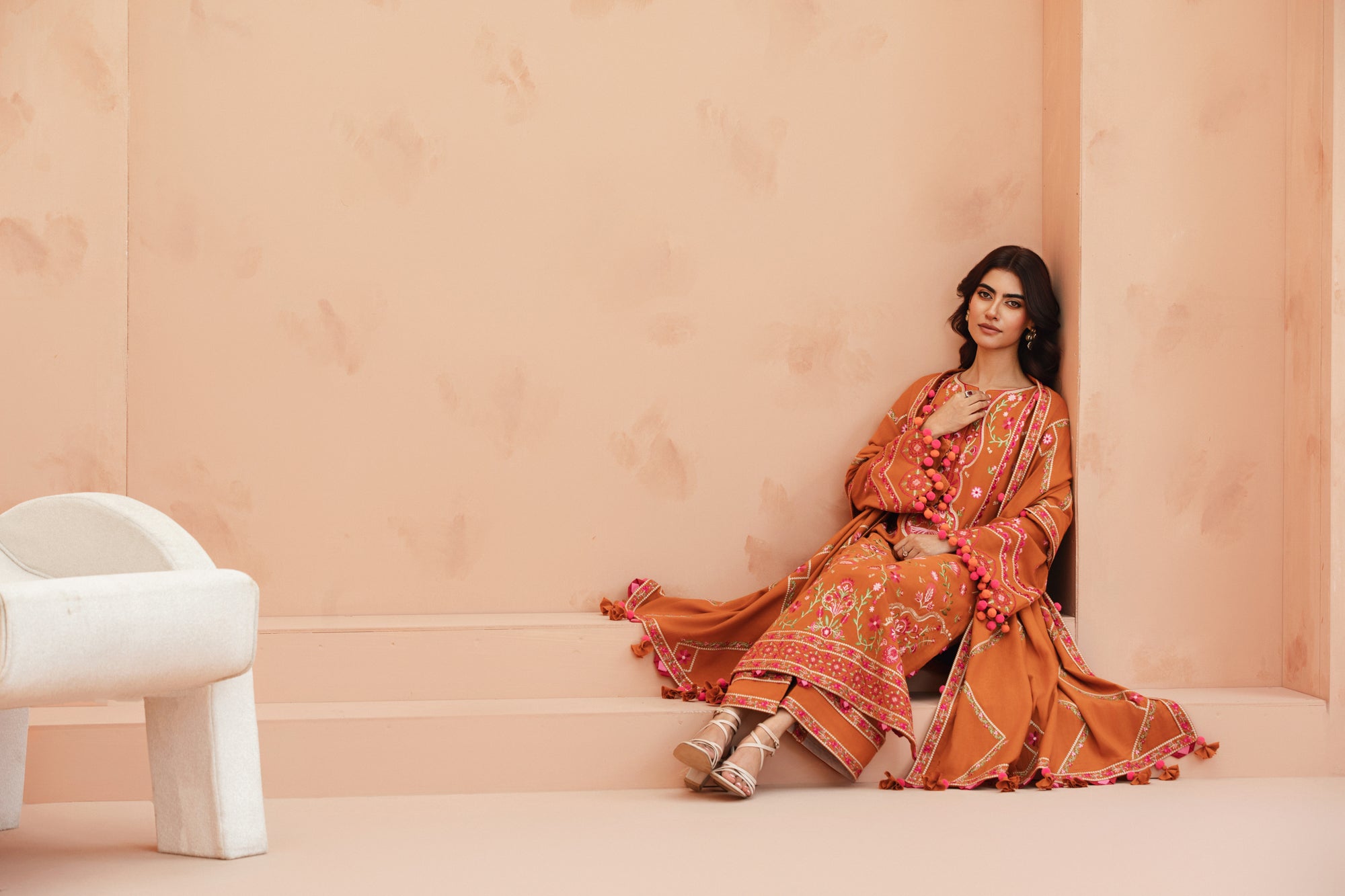 [UN3PC-FRW25112] Apricot(Orange) – Signature Peach Leather 3-Piece Suit